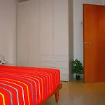 In 33582 * Μπιμπιόνε