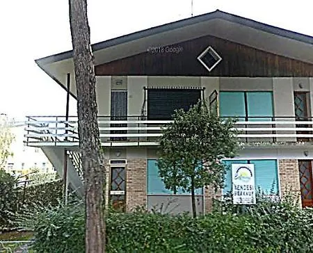 Апартаменти In 33582