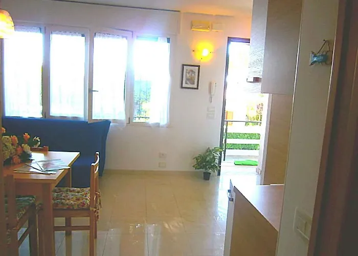 In 33582 Διαμέρισμα *